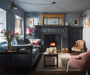 Haresfield 3 Seater Sofa in Passione Velvet Wedgewood