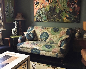 Holmfirth 2 Seater Sofa in Floral Linen Kincsem Peruvia