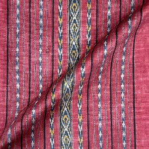 V&A Threads of India Opulent Velvets - Andhra Weave: Rouge