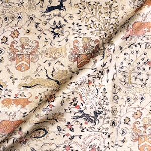 V&A Threads of India Opulent Velvets - Lahore Dynasty: Chalk