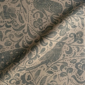 Spill Resistant V&A Bird and Rabbit: Duck Egg